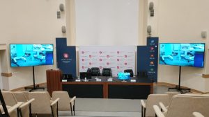 Панели 86 дюймов